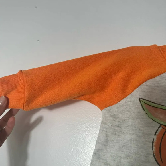 Star Wars sweatshirt special Halloween edition Sz 12 Months - Picture 3 of 6